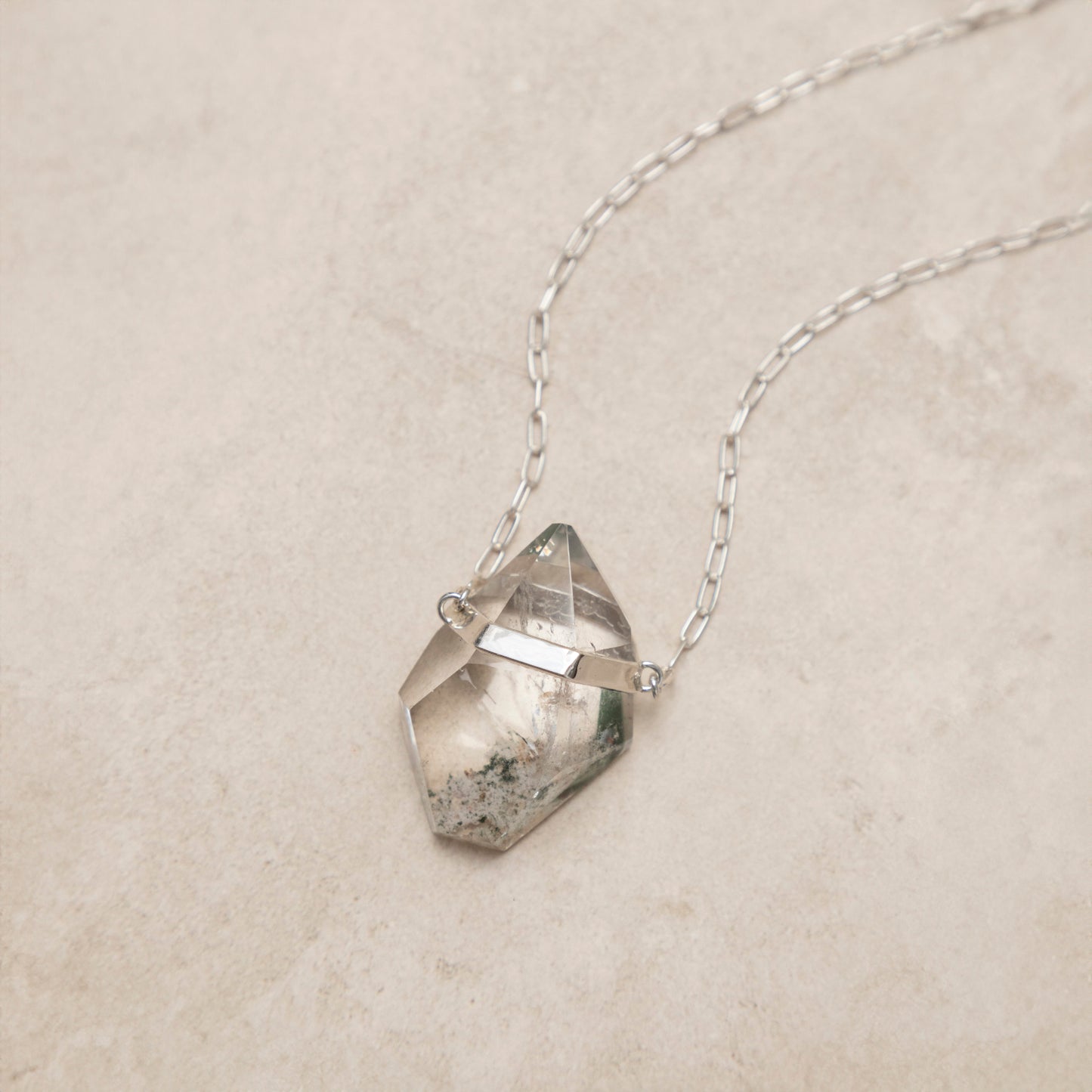 Collar Cuarzo Blanco (Rombo)